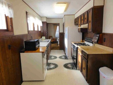 2206 S Grant St, Muncie, IN 47302 - photo 7