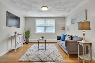 32 Chester St unit 10, Somerville, MA 02144 - photo 4