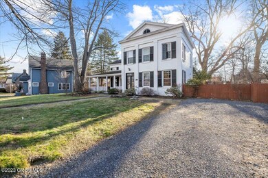 246 Whitehall Rd, Albany, NY 12209 - photo 2