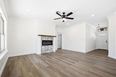 12414 Oak Aly, Guthrie, OK 73044 - photo 5