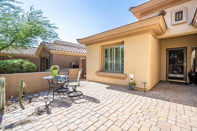 Noble Hawk-Fully Enclosed Courtyard