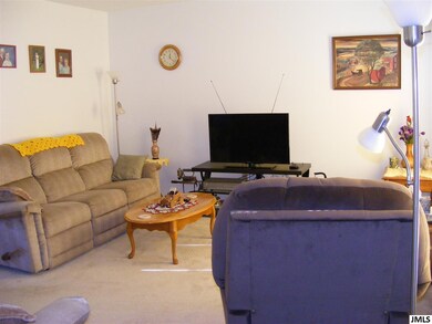Photo 4