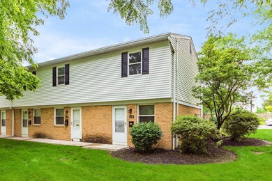 003_f_F 2238 Laurelwood Dr047