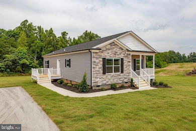 967 Levi Rd, Green Bay, VA 23942 - photo 3