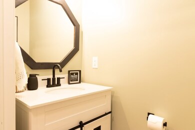 738 Cohutta St, Chatsworth, GA 30705 - photo 7