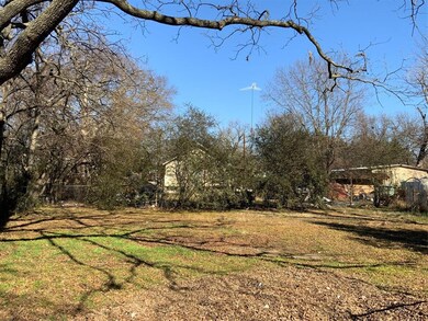 1021 Moss St, Gainesville, TX 76240 - photo 4