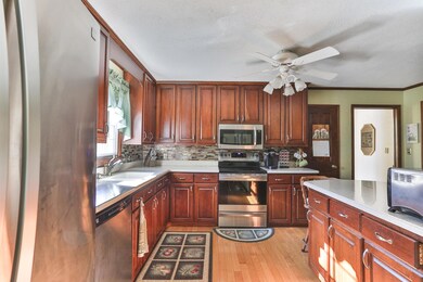 404 Boyd Lake Rd, Hamlet, NC 28345 - photo 2