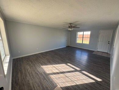 1405 N Main St, Searcy, AR 72143 - photo 3