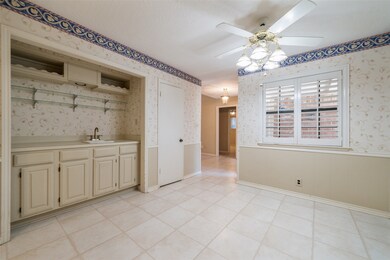 11807 Golden Pine Dr, Houston, TX 77070 - photo 7
