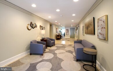 Treebrooke unit 203, Oakton, VA 22124 - photo 7