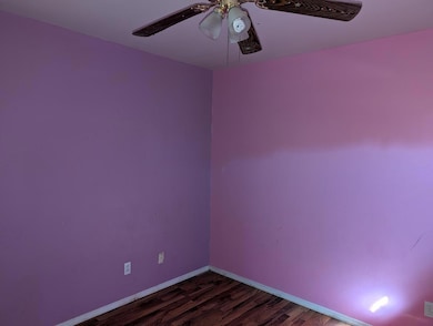 1401 Forrest Ave, Liberal, KS 67901 - photo 5