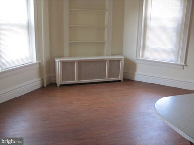 116 S 6th St unit 3, Perkasie, PA 18944 - photo 2