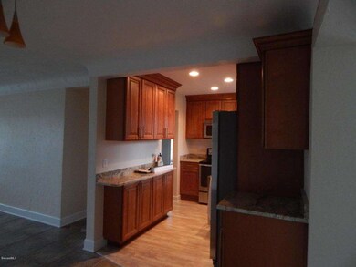 192 SE Fourth Kitchen