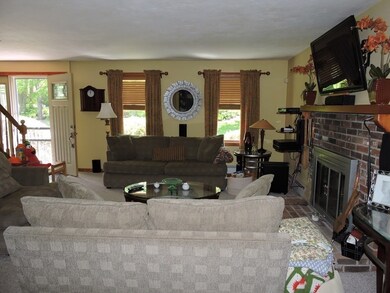 187 Center Depot Rd, Charlton, MA 01507 - photo 7