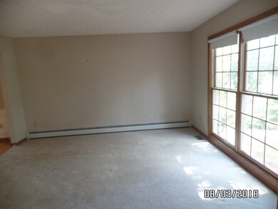 1 Oak View Ln, Hopedale, MA 01747 - photo 7