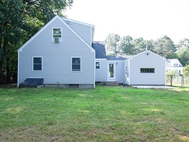 57 Pleasant St, Ludlow, MA 01056 - photo 3