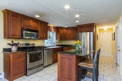 5 Abbey Rd, Londonderry, NH 03053 - photo 3