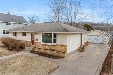1621 W 7th St, Red Wing, MN 55066 - photo 4