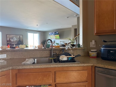 2416 Jubilance Point Ct, North Las Vegas, NV 89032 - photo 7