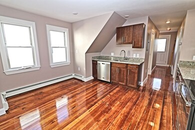 264 Shirley St unit 3, Winthrop, MA 02152 - photo 2