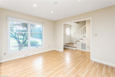 2207 Porsha Ln, High Point, NC 27265 - photo 4