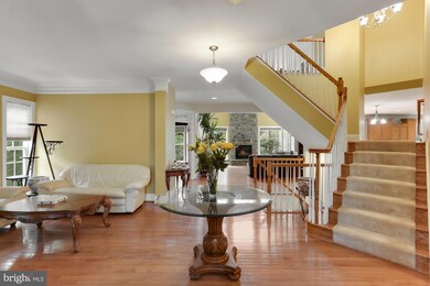 8901 Titleist Trail, Lorton, VA 22079 - photo 5