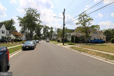 221 223 Grape St, Hammonton, NJ 08037 - photo 5