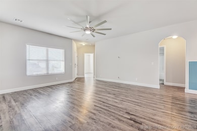 1304 E Toledo St, Broken Arrow, OK 74012 - photo 6