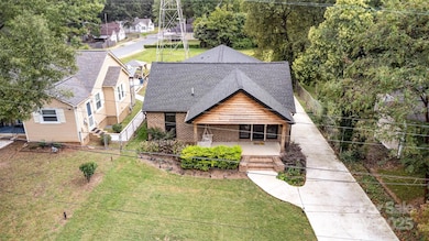 2105 Highland St, Charlotte, NC 28208 - photo 3