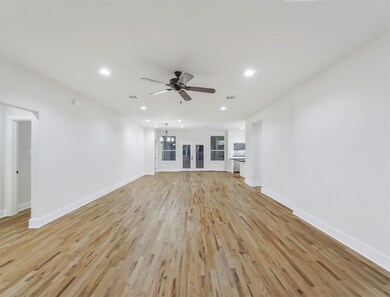 4209 Hain St, Houston, TX 77009 - photo 5