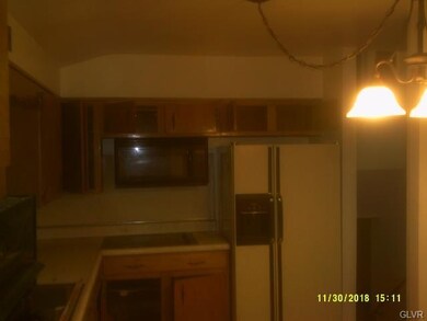 2544 S 6th St, Allentown, PA 18103 - photo 5