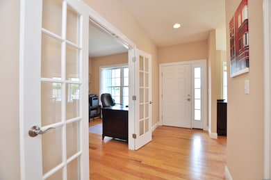3rd bedroom/ home office