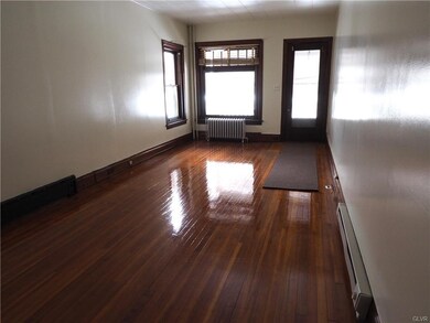 646 E Broad St, Tamaqua, PA 18252 - photo 4