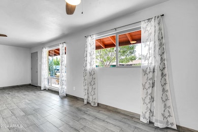 1317 E Vine Ave-5