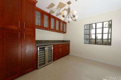 Breakfast Area with Wine Refrigerator