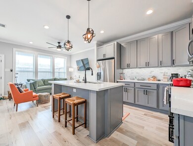 1012 Melneeka Ln, Houston, TX 77091 - photo 2