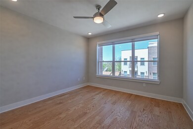 2721 Wingate St unit 113, Fort Worth, TX 76107 - photo 2