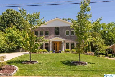 713 Watts Dr SE, Huntsville, AL 35801 - photo 2