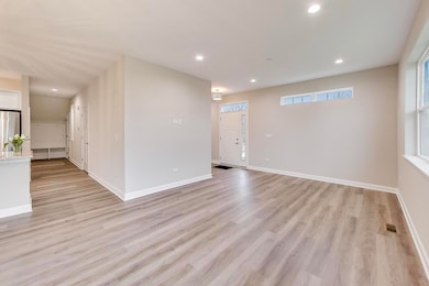 387 Masters Dr, Addison, IL 60101 - photo 7