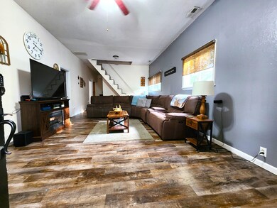 1609 N C St, Elwood, IN 46036 - photo 3