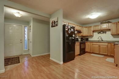 Entry to Kitchen