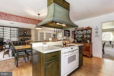 11701 Wayneridge St, Fulton, MD 20759 - photo 3