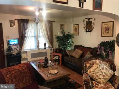 139 W Gordon St, Allentown, PA 18102 - photo 3