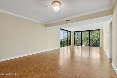 Beau Rivage unit 5-E, Jacksonville, FL 32205 - photo 7