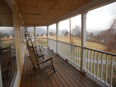153 Hubbard Ave, Barton, VT 05822 - photo 4
