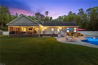 Enjoy your own resort!