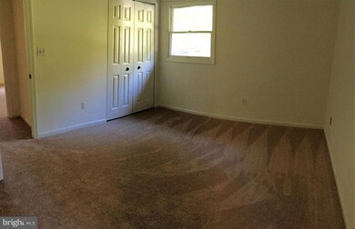 2421 Cecil Ln, Huntingtown, MD 20639 - photo 7