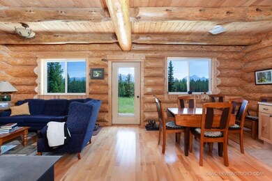 Dining / Living