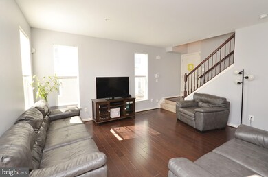 42237 Canary Grass Square, Aldie, VA 20105 - photo 4