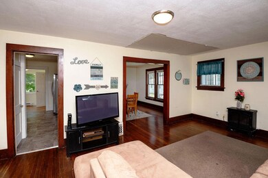 1331BroadwaystAllisonFaris-4